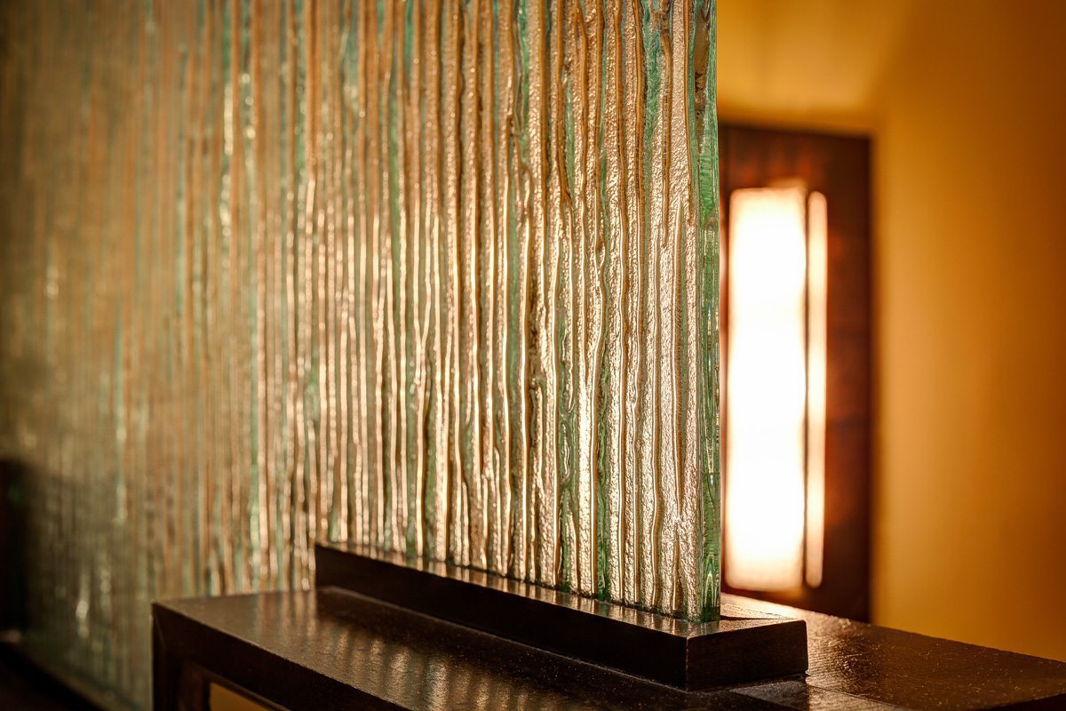 Deep Rain glass dividers at Silver Reef Casino Steakhouse by Nathan Allan Glass Studios