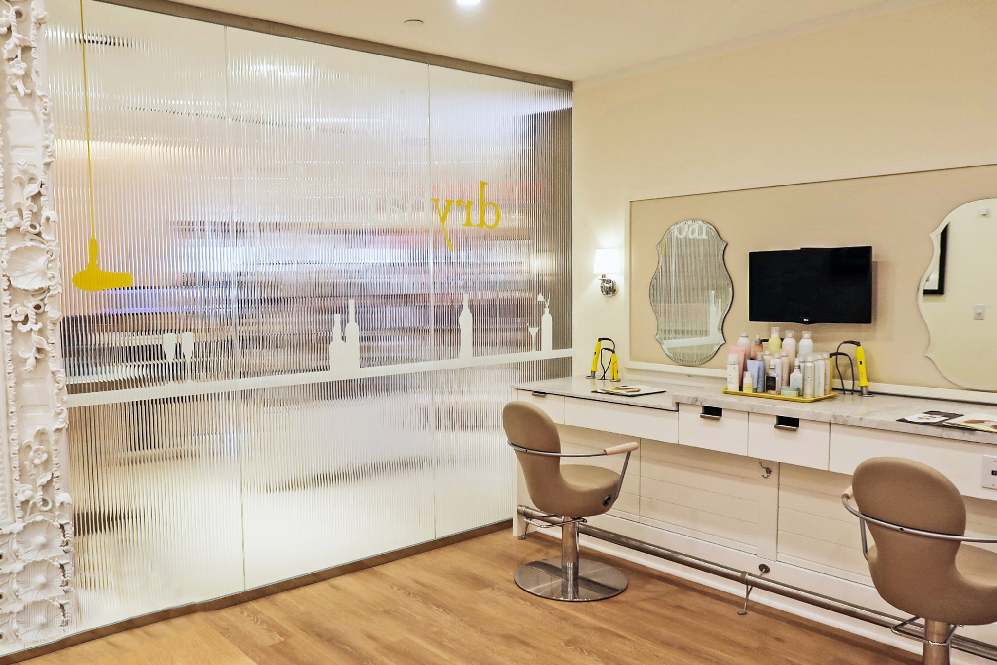 Salon Glass