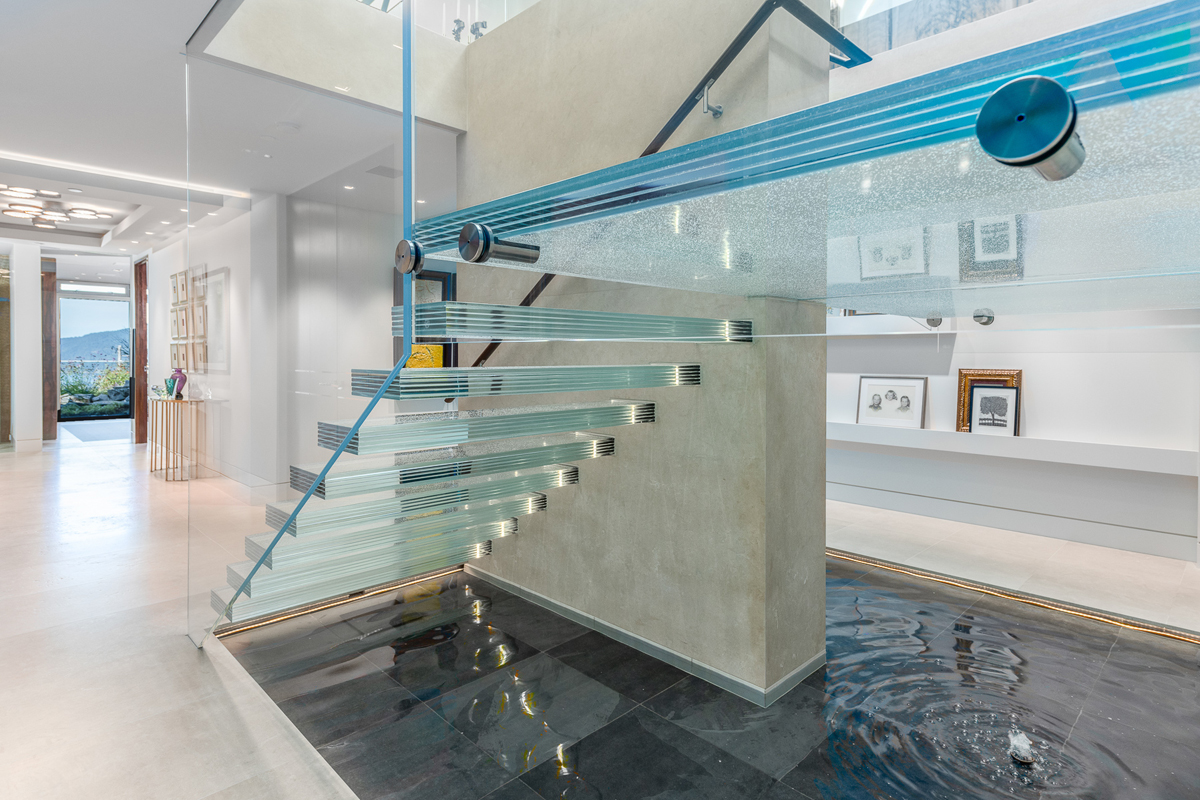 Decorative Glass Stair Treads