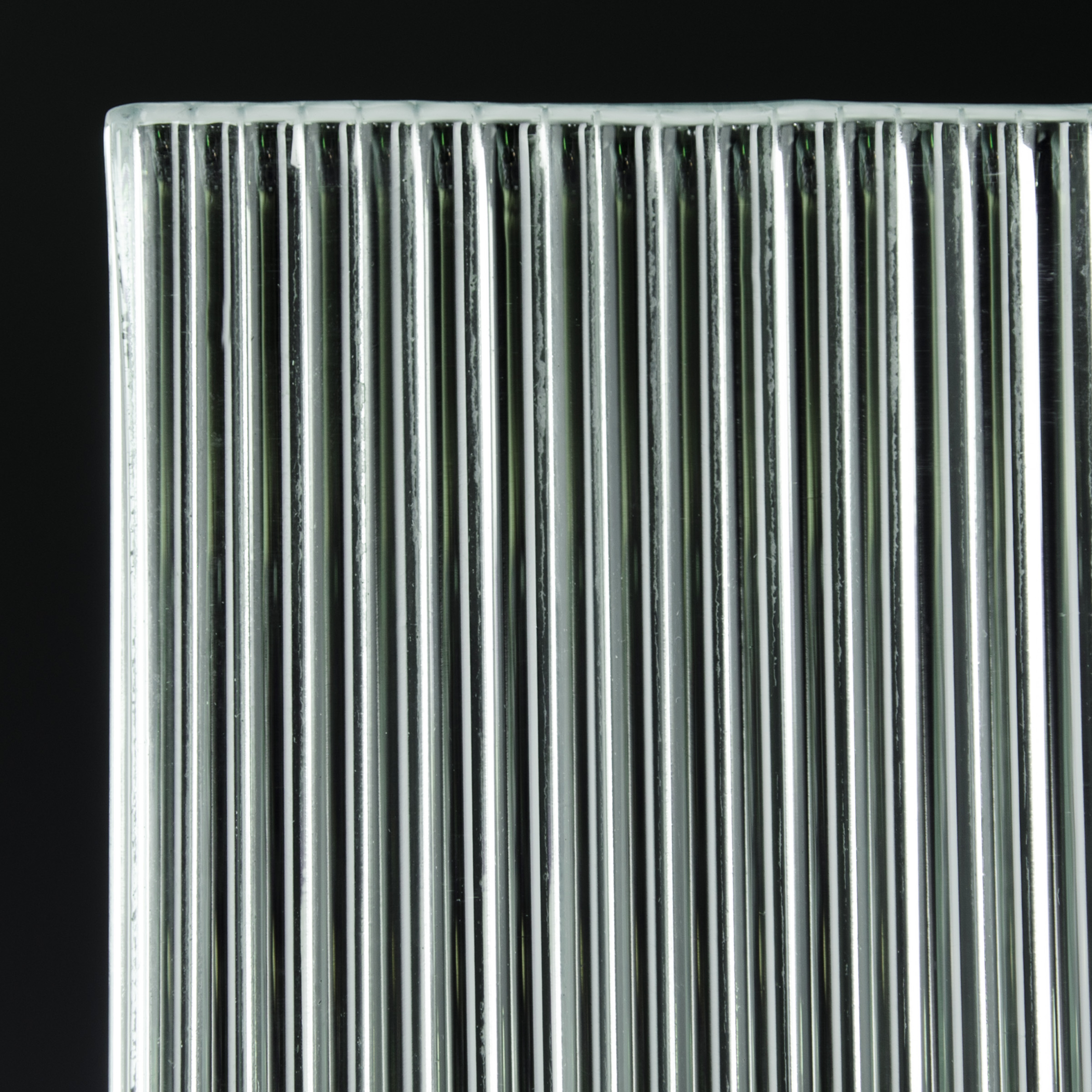 Fluted Low Iron Silvered Glass 3