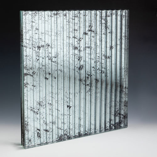 Complex Ebony Glass Moderate 4